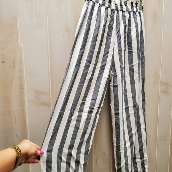 AMERICAN Eagle Wide Leg PaperBag Striped Pants w/ Pockets! - Picture 10 of 12